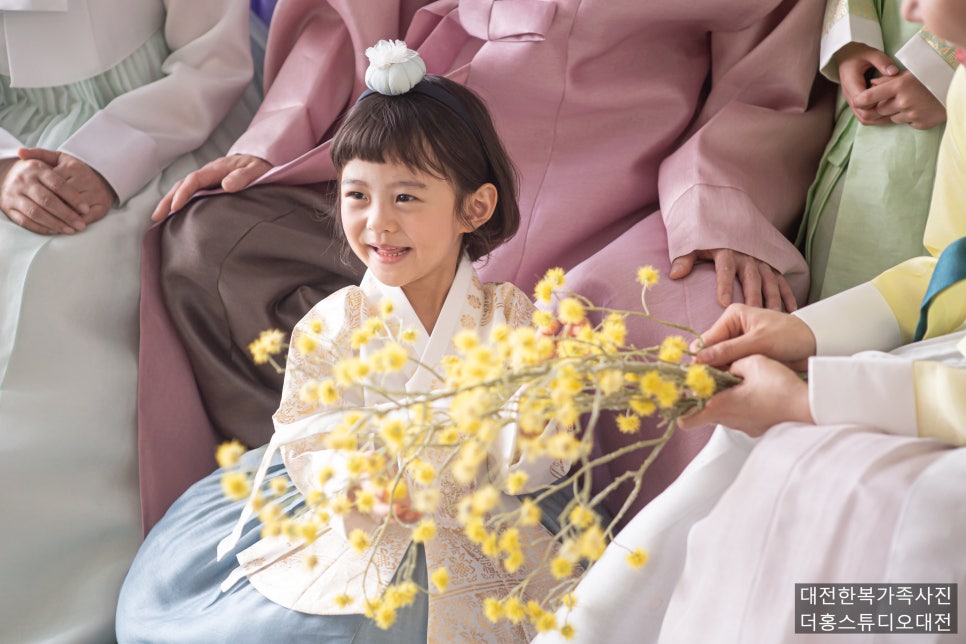 현대한복 이미지