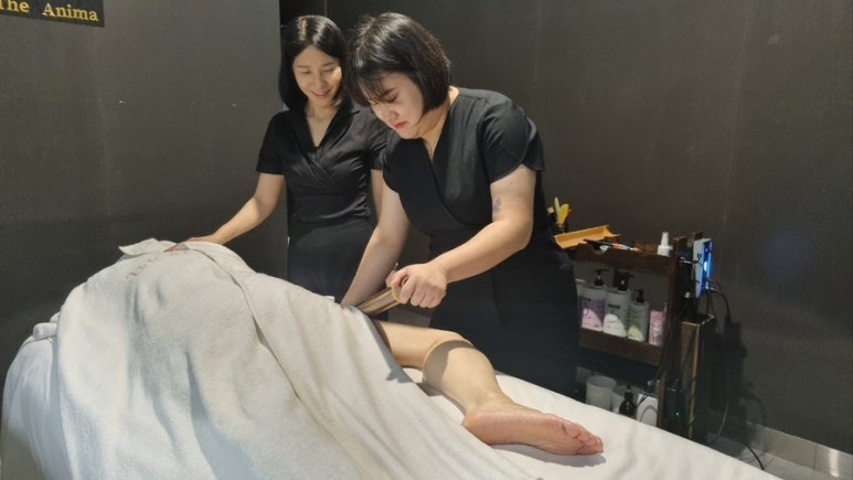 골드 스킨앤바디 이미지