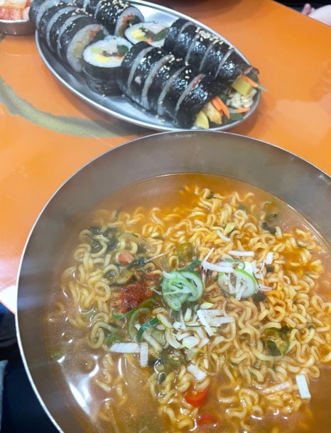 동래얼쑤김밥 이미지