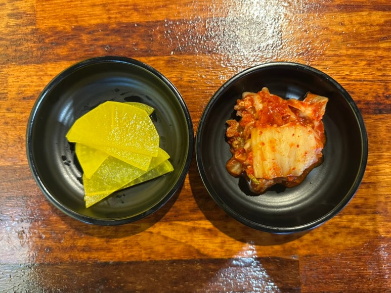 모퉁이흑미김밥 이미지