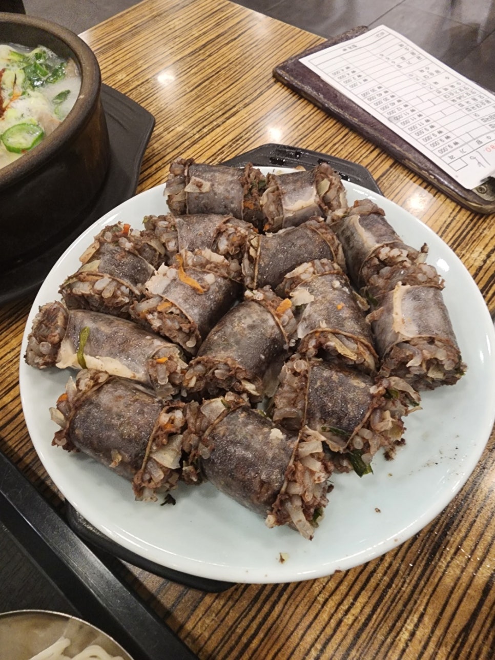 수제순대돼지국밥 이미지