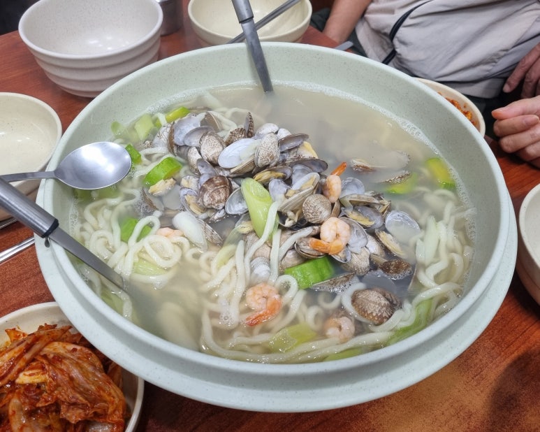 강고집참바지락칼국수 이미지