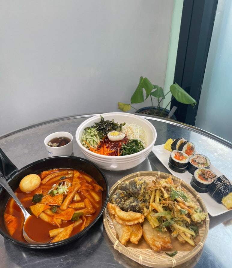 쭈니떡볶이 이미지