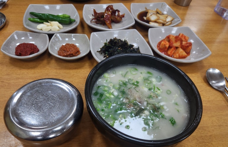 꿈바우장터 이미지