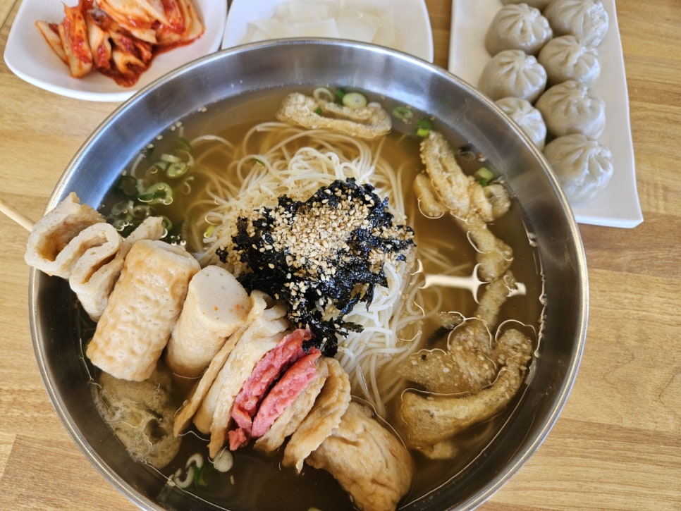 뜨뜻국수 이미지