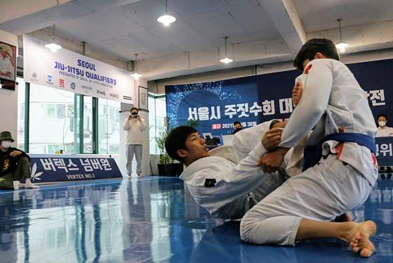 정오아카데미 이미지