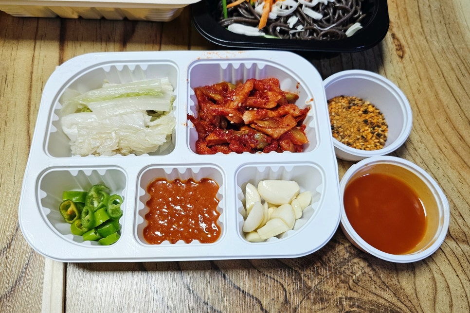 족발탐험대 이미지