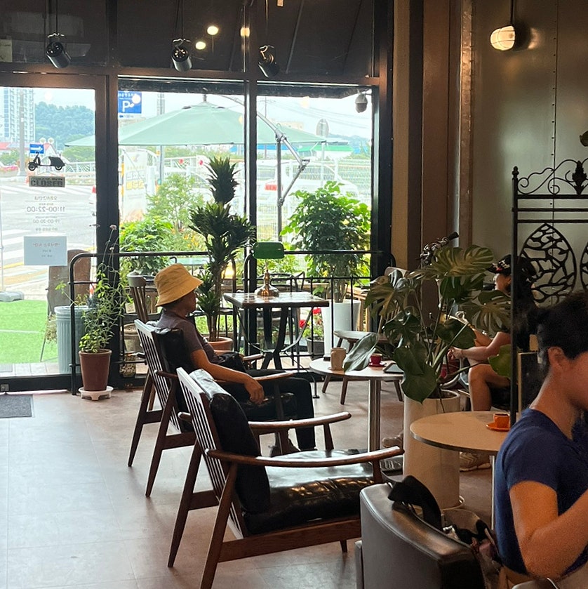 Cafe 153 이미지