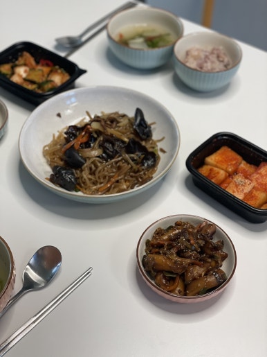 월식당 이미지
