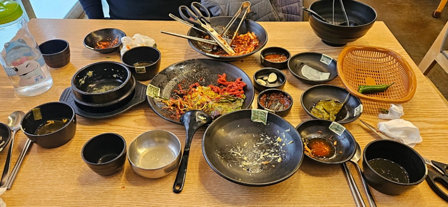 두남자 쟁반고기 이미지