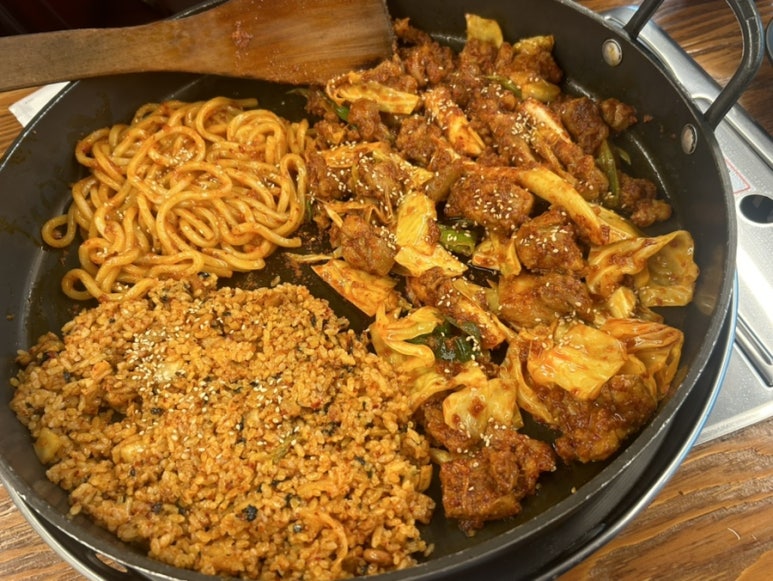 유가네닭갈비율리점 이미지