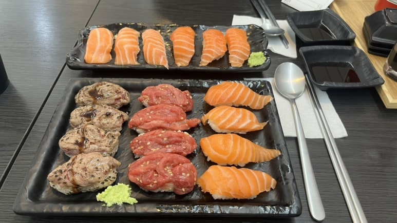 육회바른연어강남 이미지