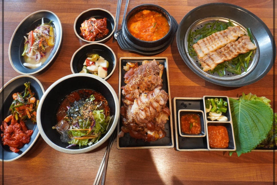 더맛있는족발보쌈 이미지