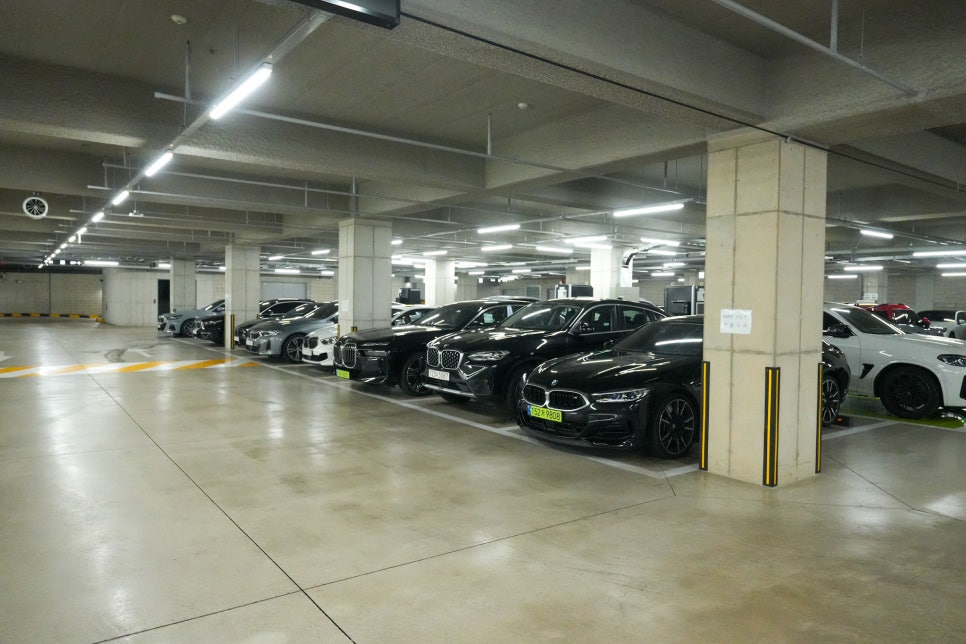 전시와 서비스가 합쳐진 콤플렉스 'BMW 계양 전시장' 방문기 및 BMW X7 럭셔리 suv 시승 후기 이미지 14