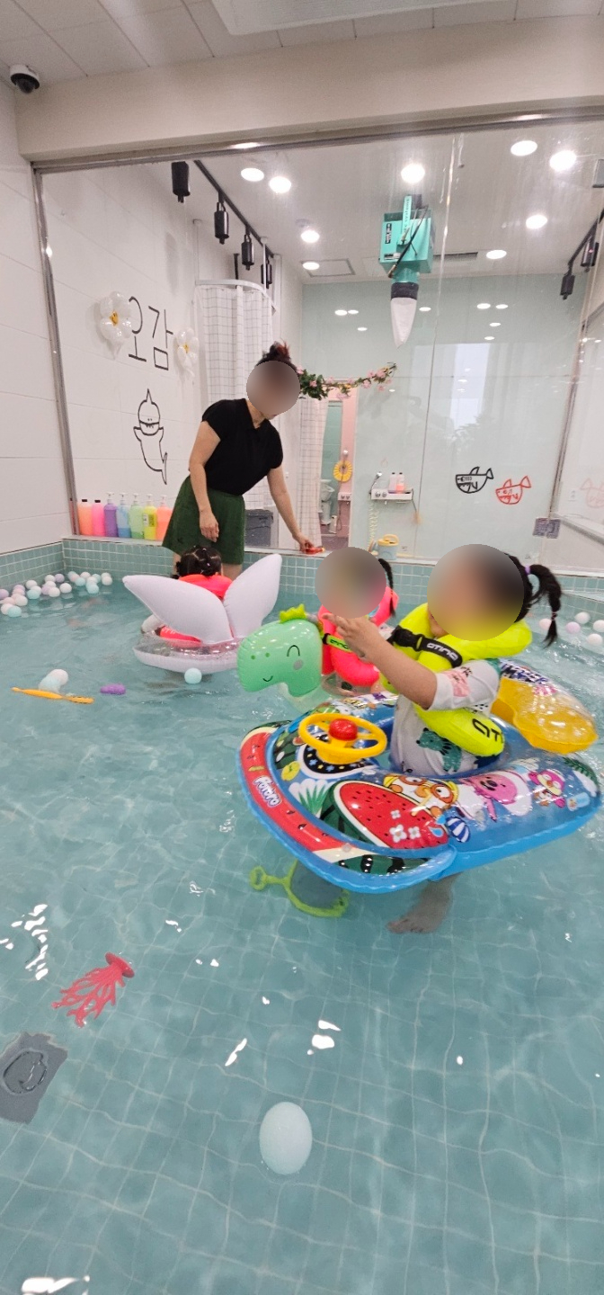 생각이크는아이 이미지