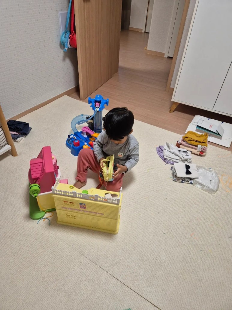 손꿉놀이 이미지