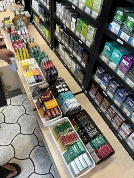 오나가(ONAGA) 이미지