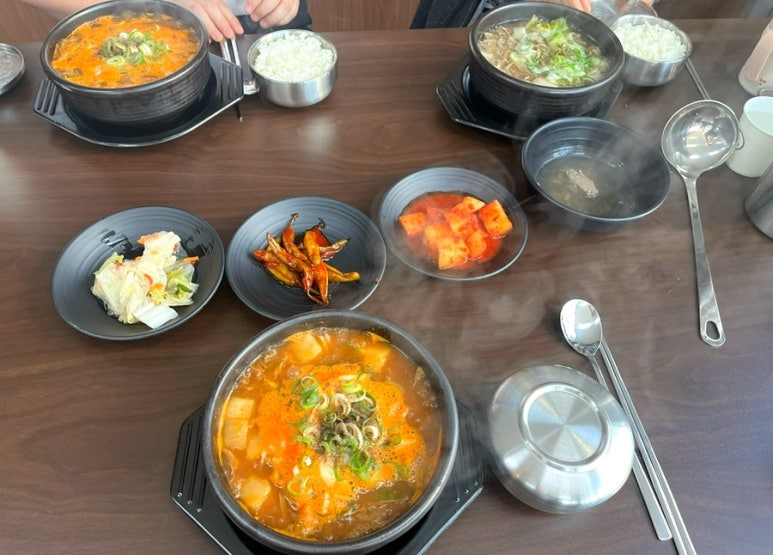 이백한우국밥 이미지