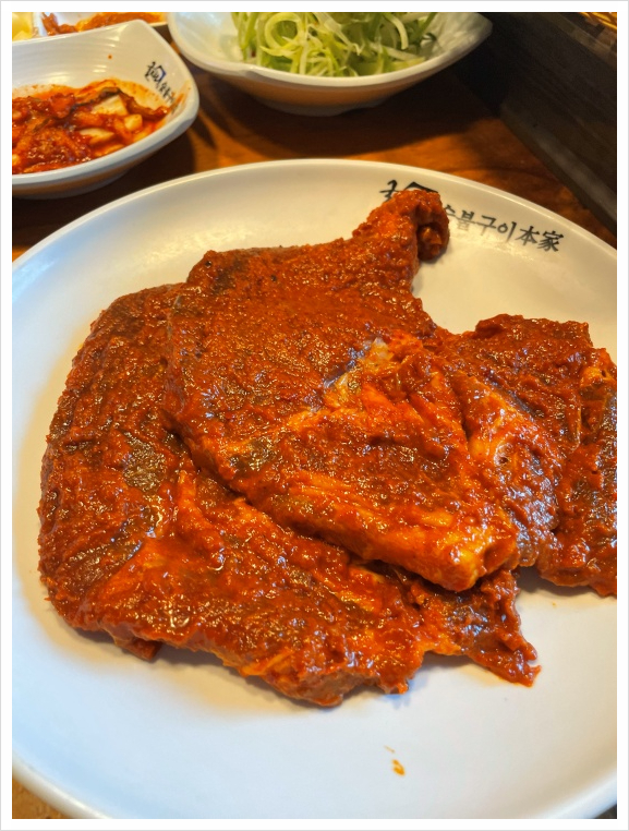 굴다리숯불돼지갈비 이미지