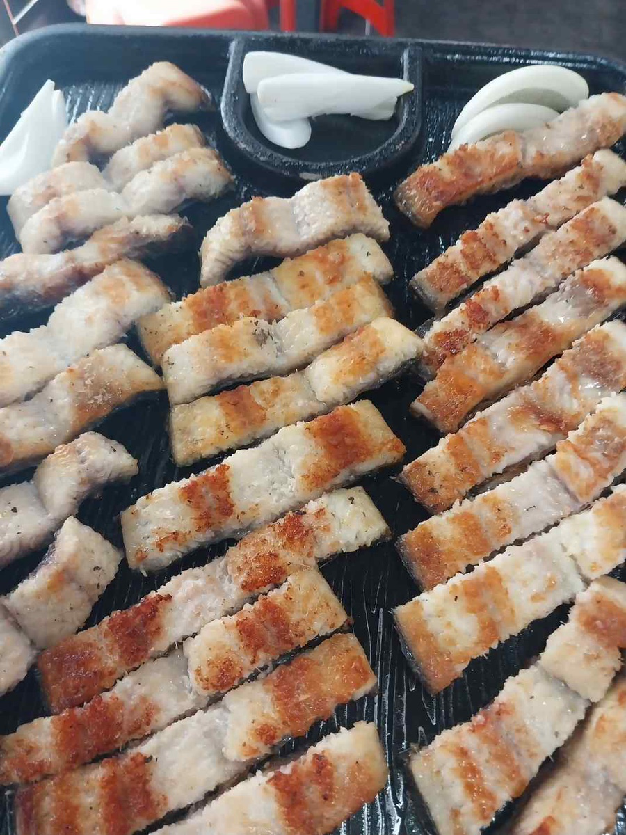 장어구이김치찌개 이미지