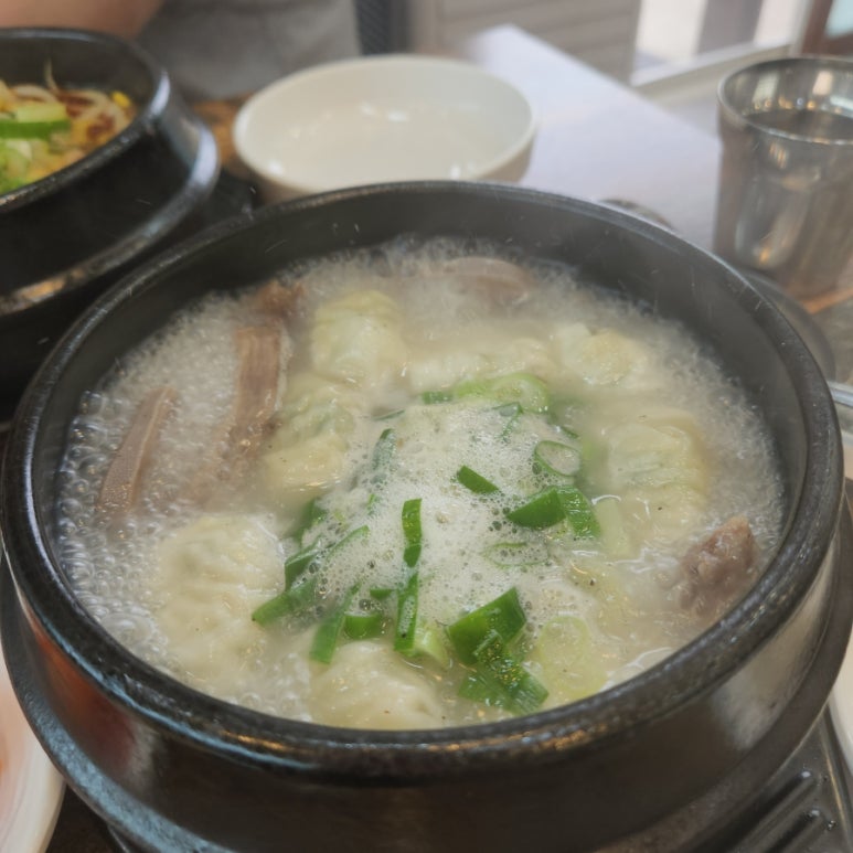 우창해장국 창원진해직영점 이미지