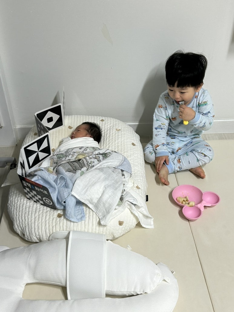 커피어클락 이미지