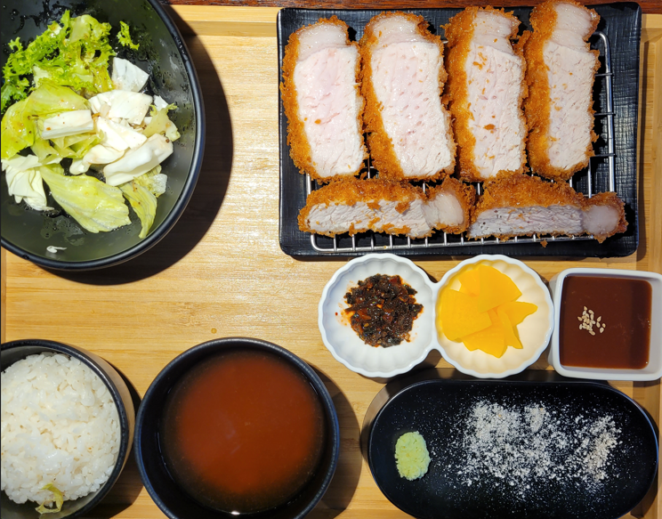 카츠나요리 이미지