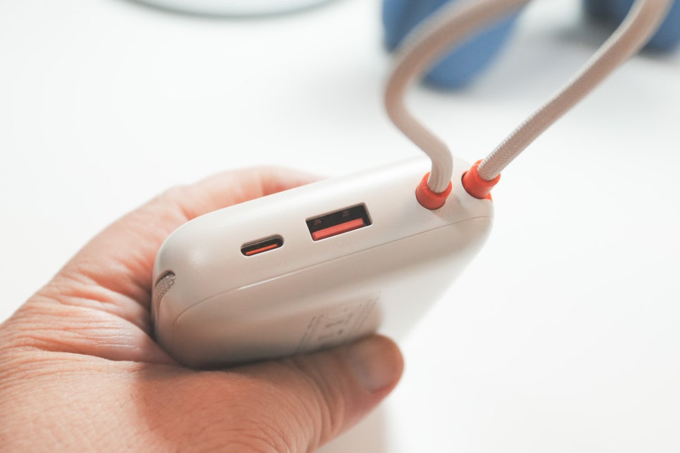 이메이션 35W 고속충전 케이블일체형 20000mAh 보조배터리 아이패드 프로, 아이폰, 에어팟까지 충전 이미지 13
