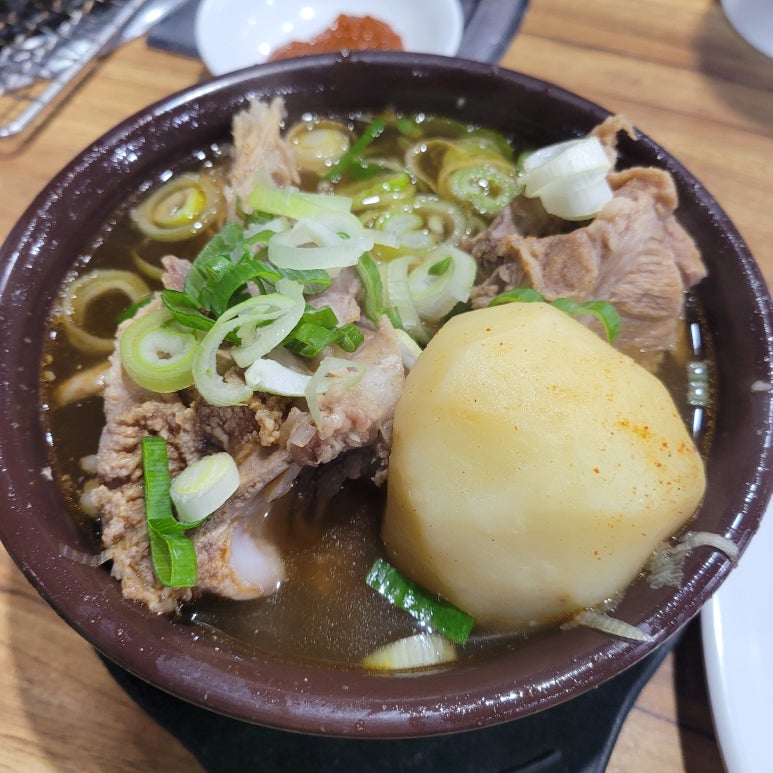 원조감자탕일미집 역삼점 이미지