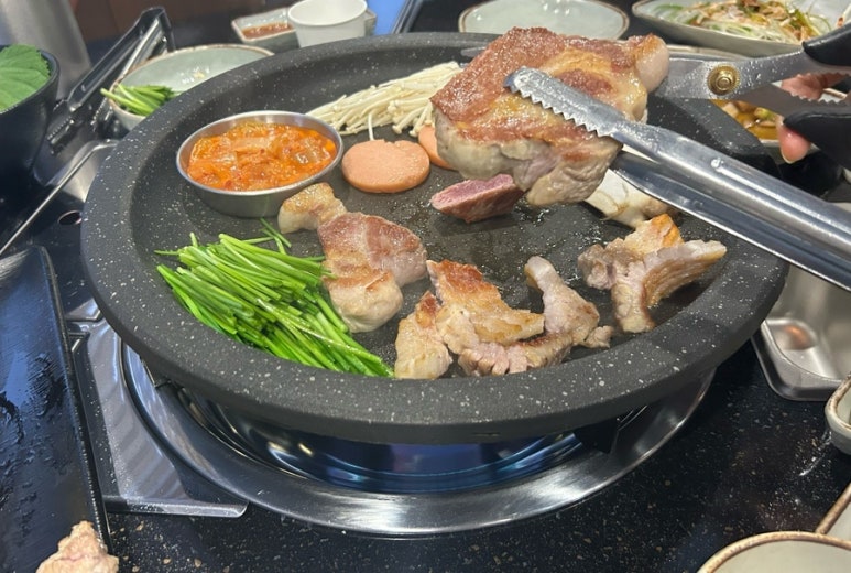 대돈단결 이미지