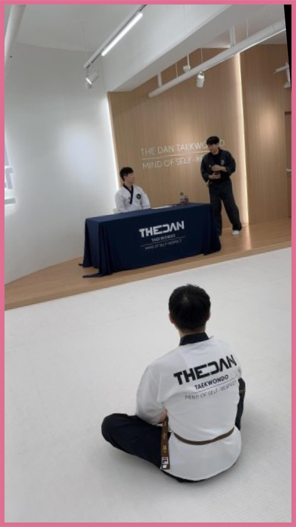 더단 이미지
