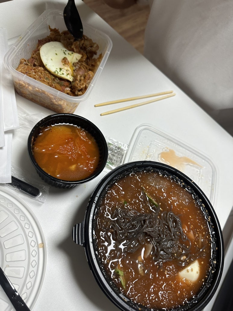 돌곶이민물장어 이미지
