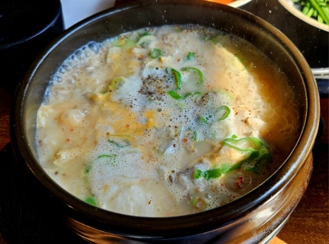 만천수육국밥 이미지