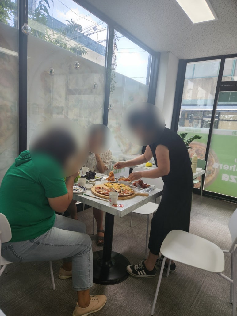 풀체라피자 이미지