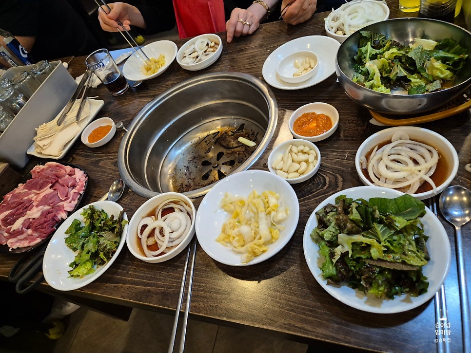 황토 참숯불 생오리 이미지
