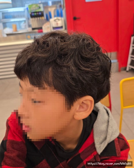 남성컷트샵블루 이미지