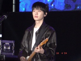 시월달 이미지