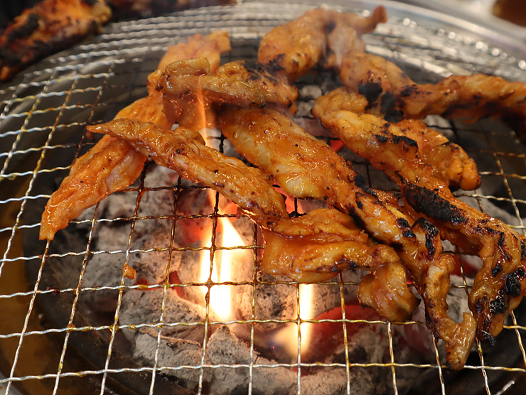 유박사숯불닭갈비 이미지