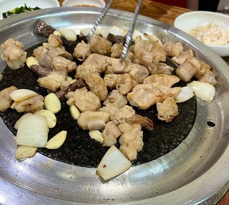 한아름돌곱창 이미지