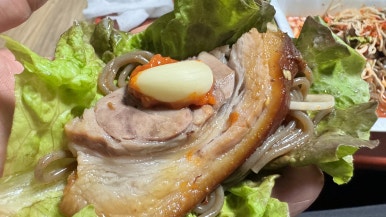 이장군왕족발 이미지