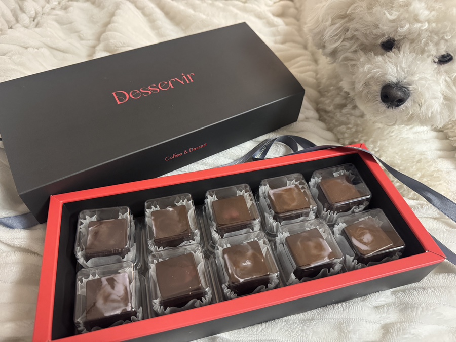 디저븨르(desservir) 이미지