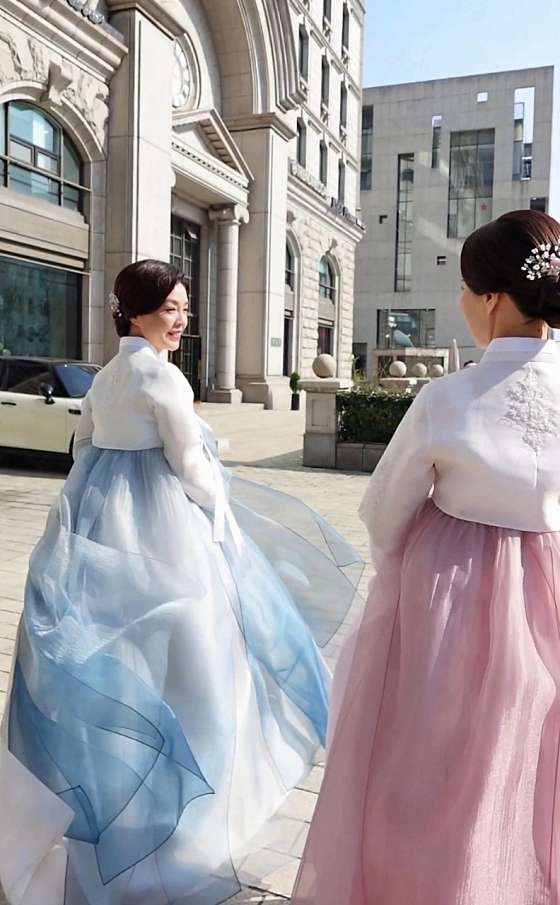 테힐라한복 이미지