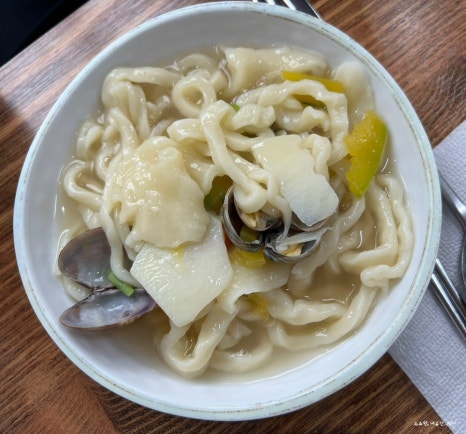 참맛해물칼국수 이미지