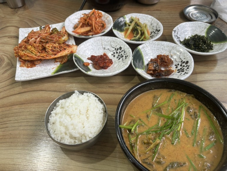 꽃다리식당 이미지
