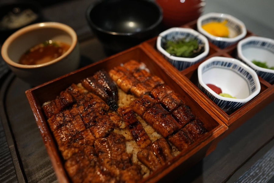 청담유노추보 이미지
