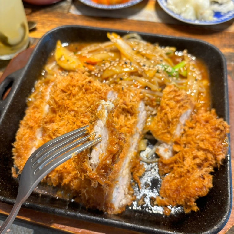이층돈까스 이미지
