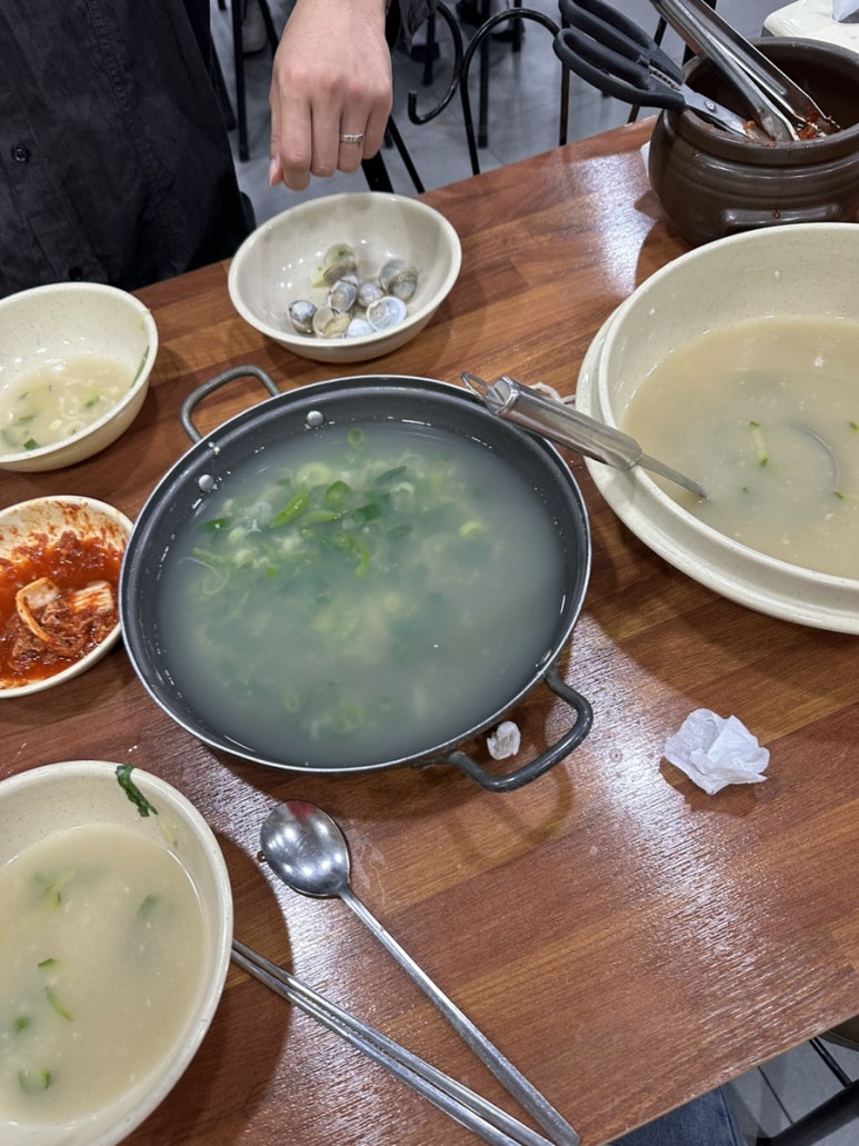 후룩손칼국수 이미지