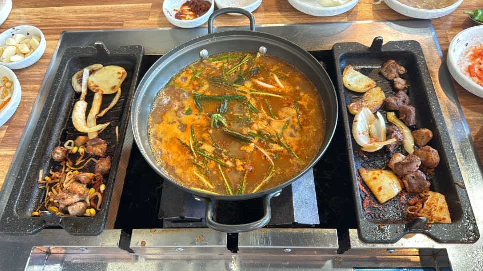 오리촌참숯회전구이 이미지