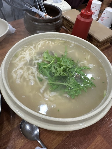 후룩손칼국수 이미지