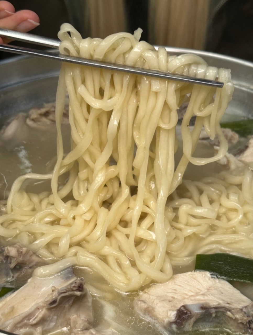 공릉동닭한마리 이미지